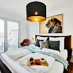 דירה Penthouse Mit Outdoor-sauna & Pool בורגוודל