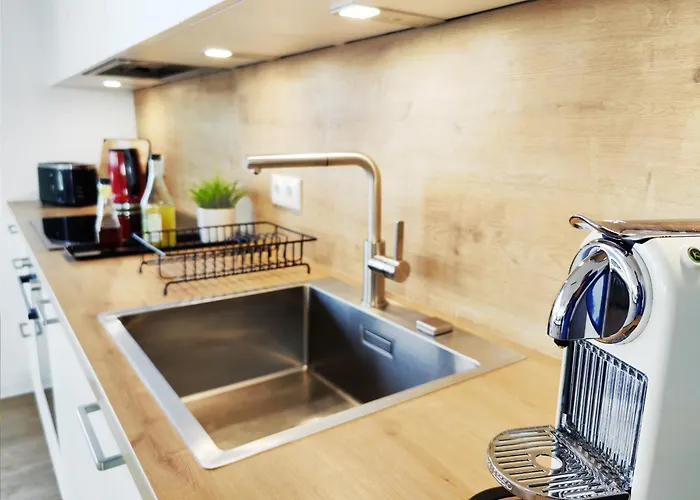 Penthouse Mit Outdoor-sauna & Pool Burgwedel